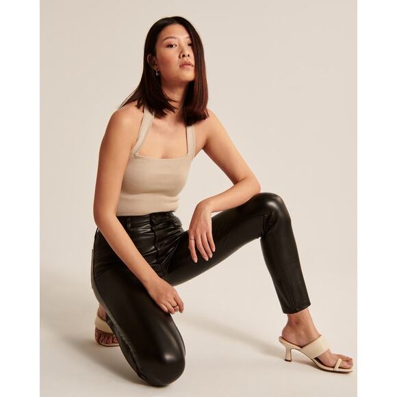 NWOT Albercrombie & Fitch Vegan Leather Skinny Pant Black 28 6 - Picture 3 of 7